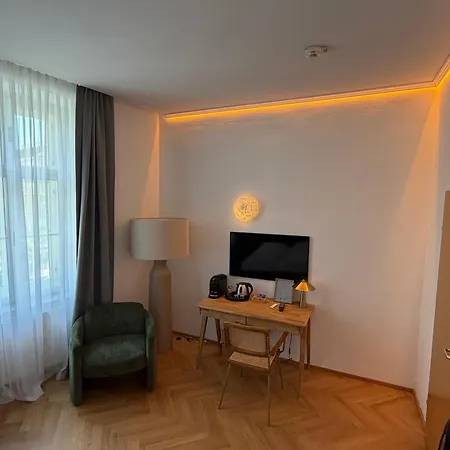 Kolbeck Rooms-3